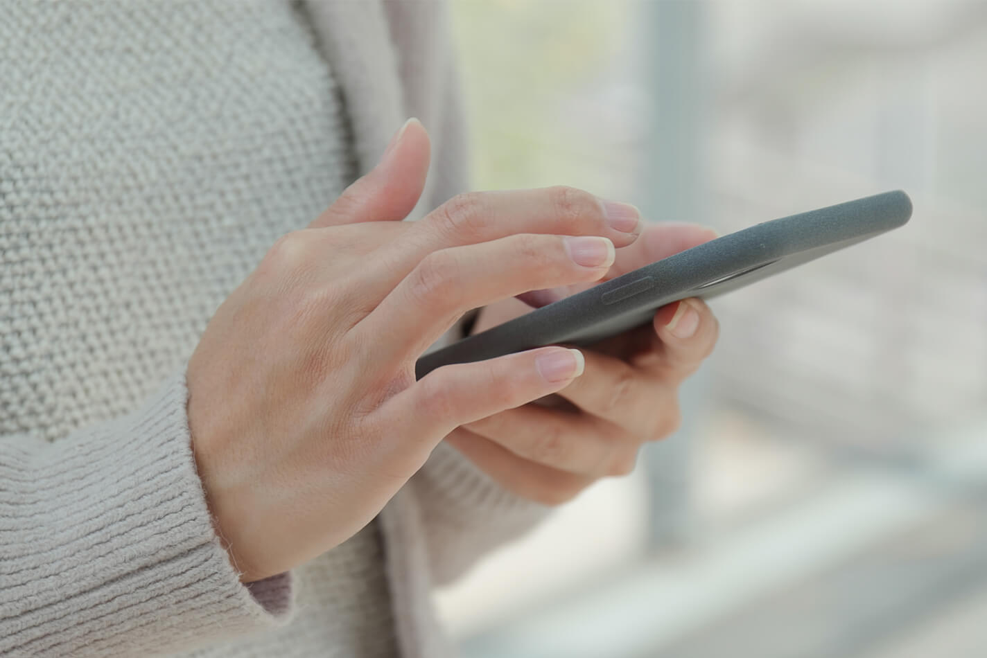 Woman getting message on phone