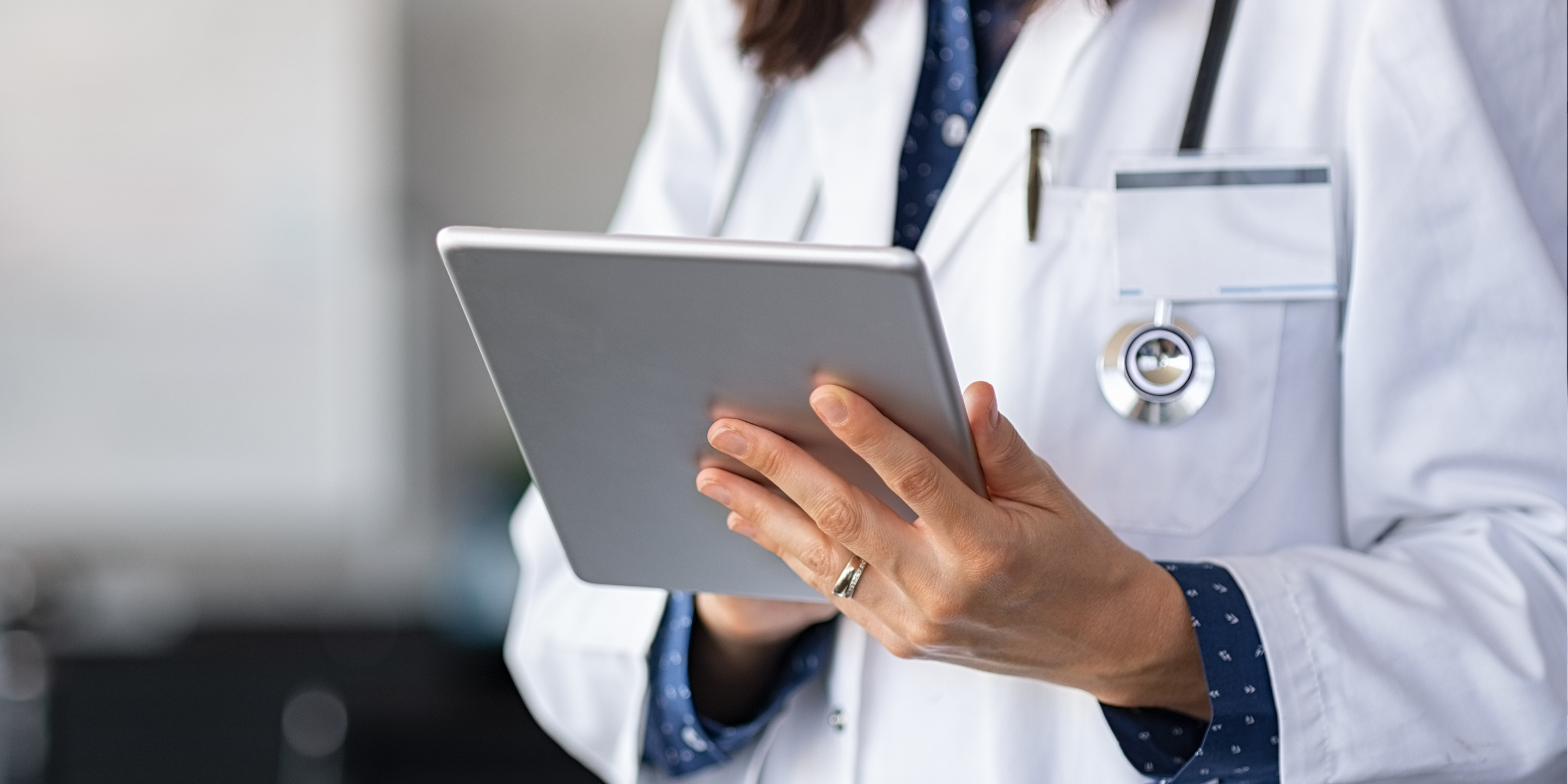 HBT-WB-Hero-HealthcareSystems-2880x1440px.jpg