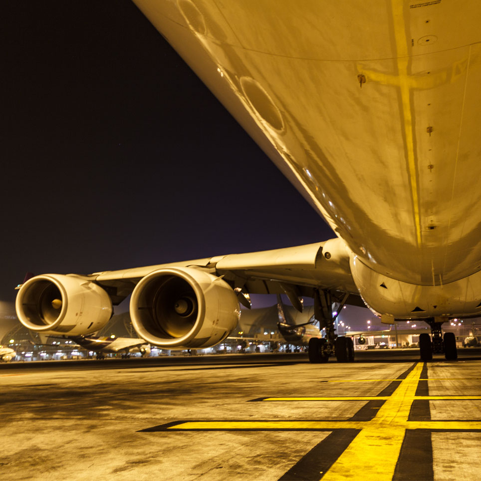 airport-airplane-runway-featured-964x964.jpg