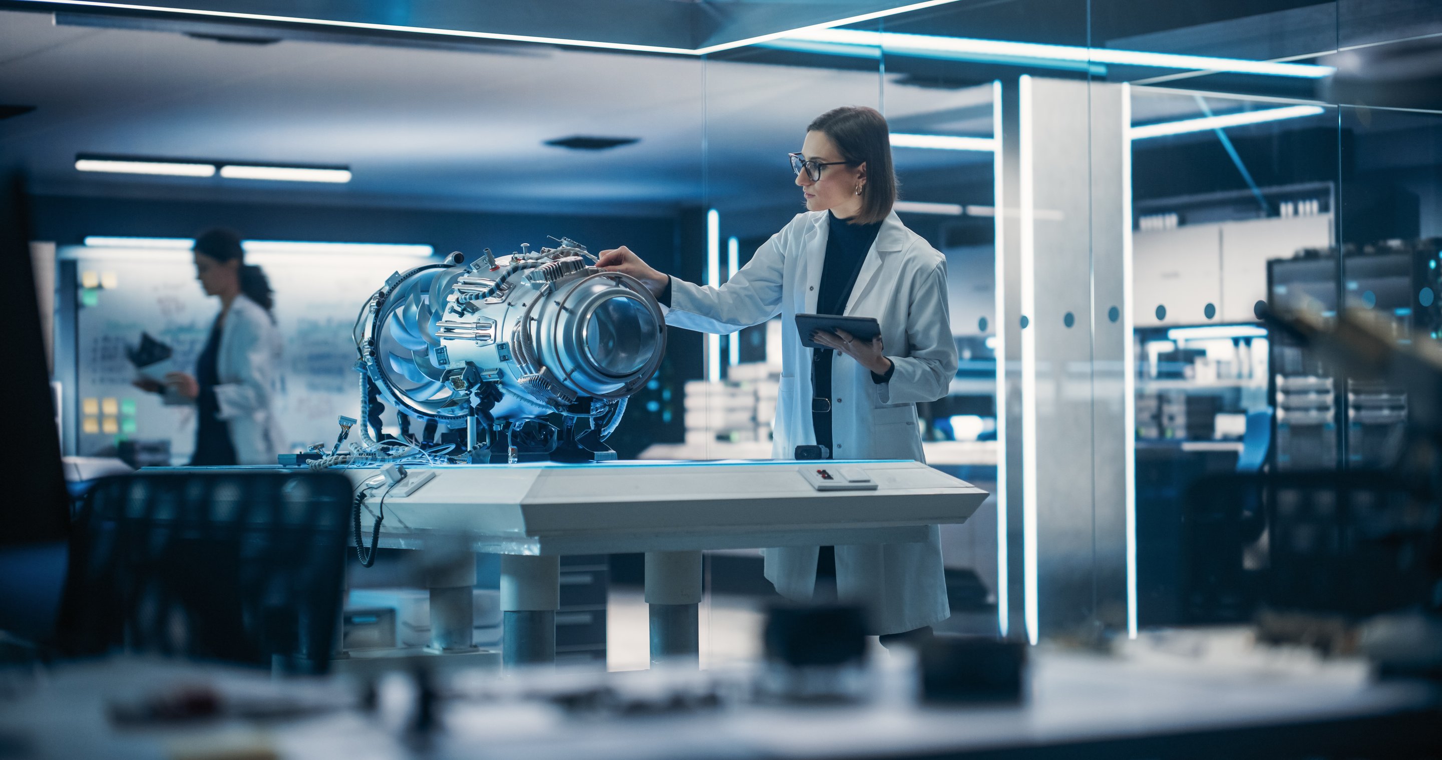 hon-aerospace-engineer-testing-engine-getty-1518978766.jpg