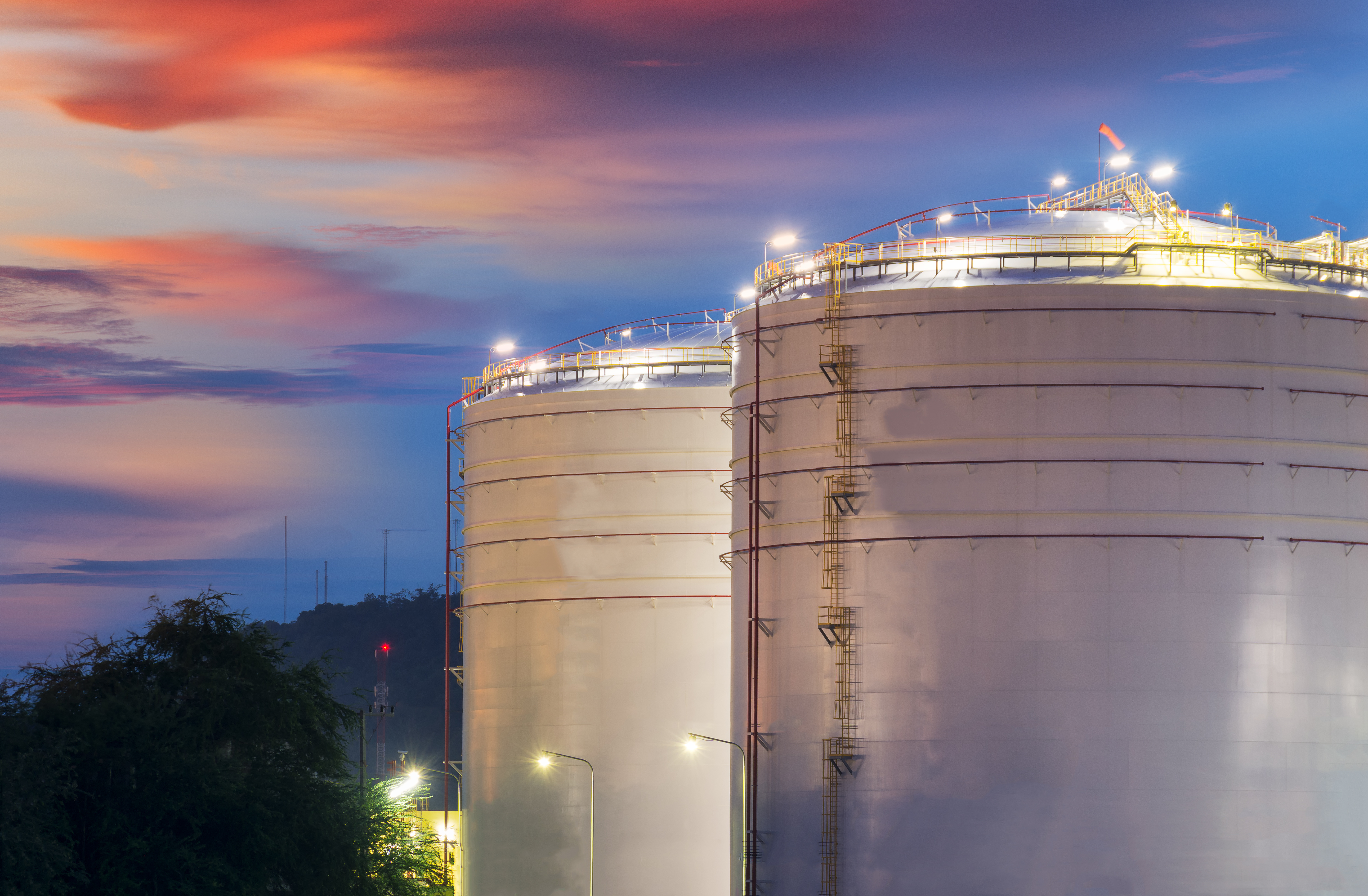 Natural Gas storage tanks , Oil tank , LPG , Petrochemical plant , Petroleum
