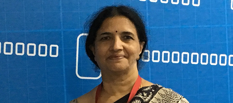 hon-IS tanuja-900x400px.jpg